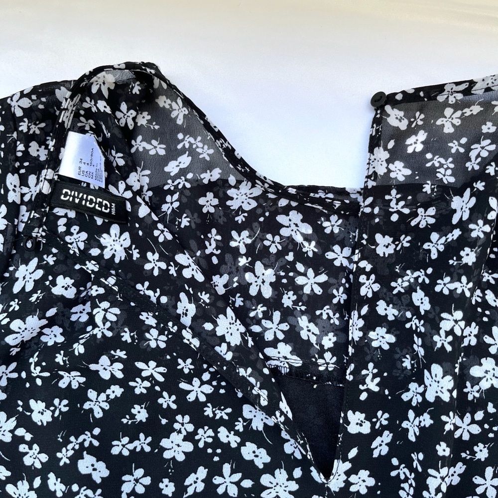 H&M | Floral Print Flounced Dress - Picture 11 of 16